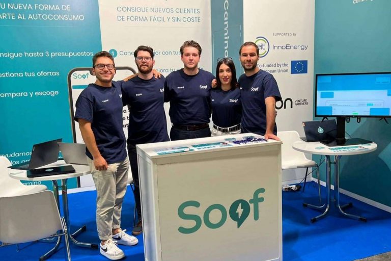 Soof y sus placas solares