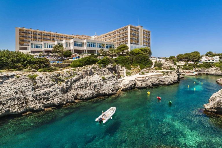 Hoteles familiares y parques acuáticos para disfrutar de unas vacaciones con niños