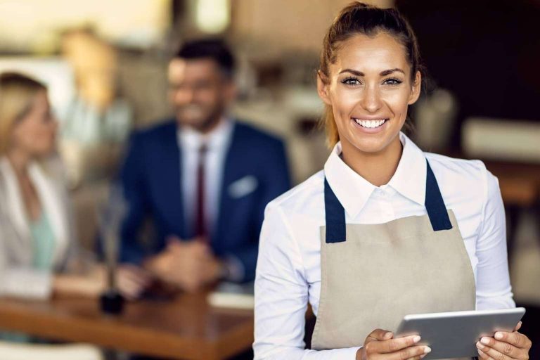 Según Hosteltáctil, a través del comandero se puede mejorar la experiencia del cliente