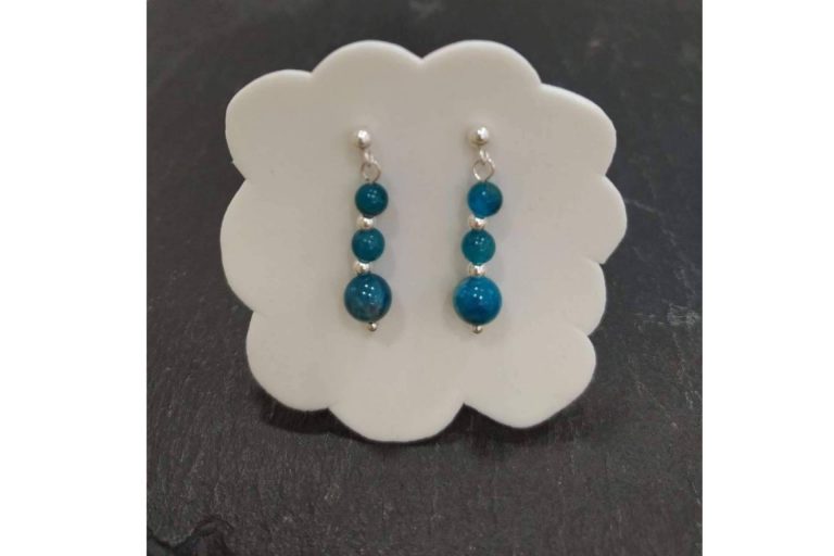 Complementos espectaculares hechos con gemas de forma artesanal, por Dreki