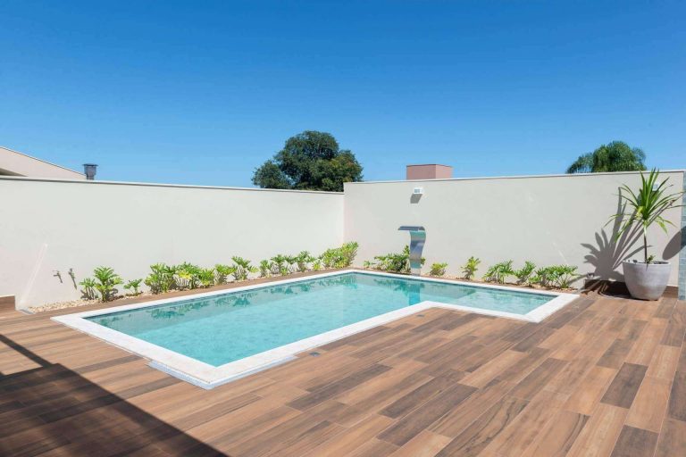 Comprar cascadas acrílicas para piscina en Swimhome