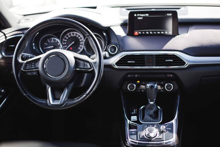 Vehículos de alta gama eficientes y elegantes, en Radikal Cars