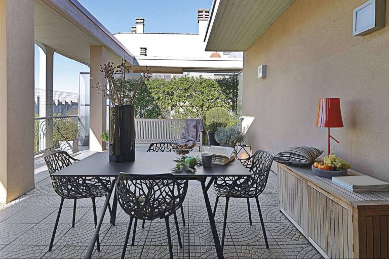 ¿Cómo es el mobiliario de PepeBar.com para equipar restaurantes y terrazas?