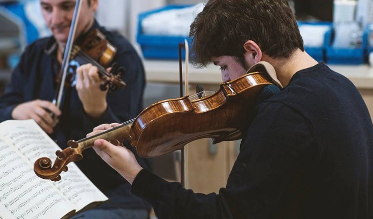 Oscuros secretos que tiene la industria musical que te hará replantearte muchas cosas