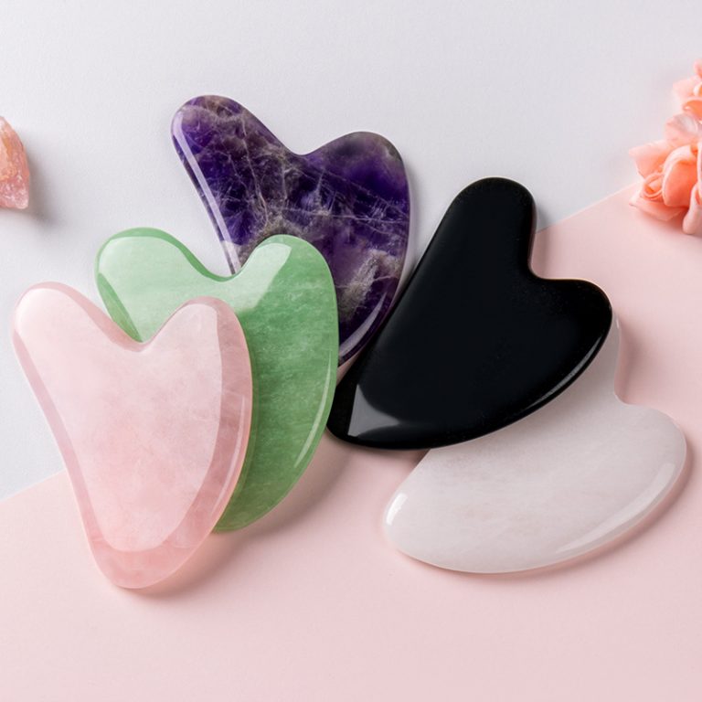 ¿A qué esperas para probar los famosos masajeadores Gua Sha?: estos de Aliexpress están casi regalados