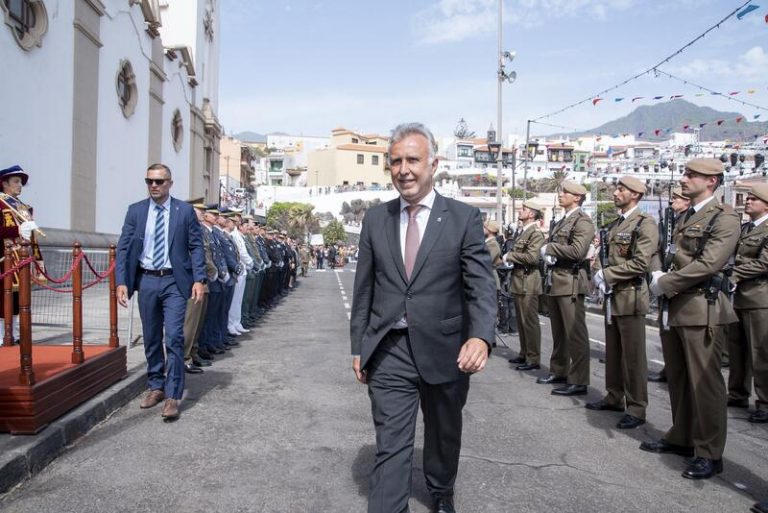 El presidente de Canarias pide que la migración quede fuera de la 