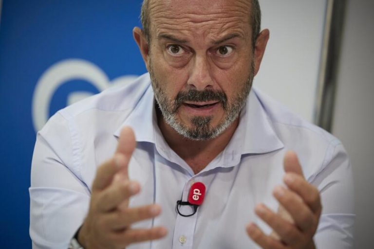 PP aboga por la extracción de minerales usados para energía, como uranio o litio, y no descarta el 'fracking'