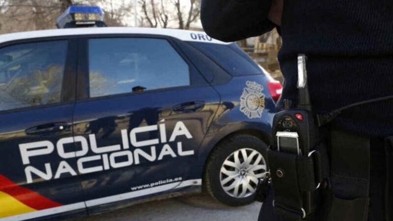 Un joven de origen subsahariano, en la UCI en Ceuta tras recibir tres disparos en las piernas