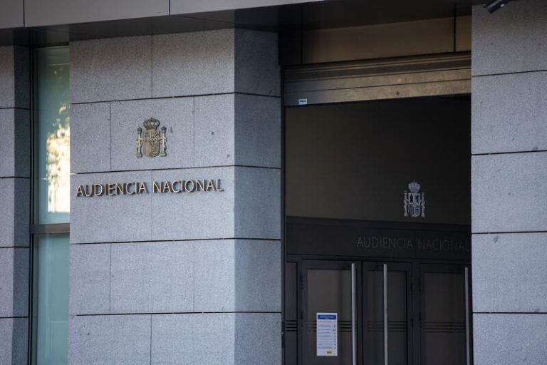 El juez de 'Titella' volverá a citar a los imputados que no acudieron a declarar
