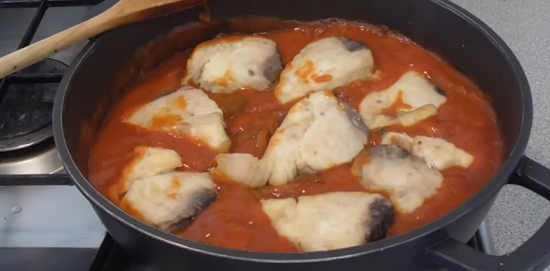 Bonito con tomate: la receta express que está muy rica