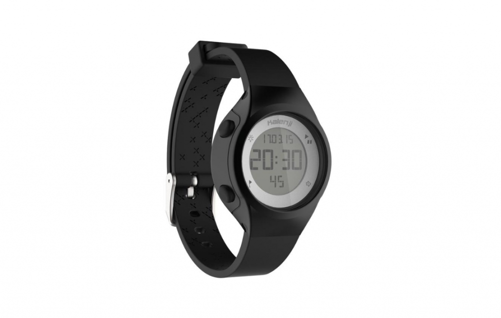 El reloj de 13,99 euros de Decathlon ideal para salir a correr 21 DECATHLON