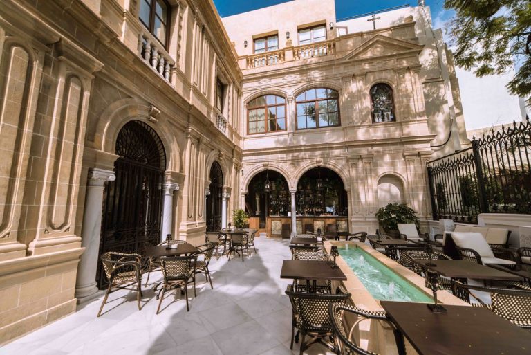 Gastronomía y música: vivir el Sueño de una Noche de Verano es posible en el hotel Casa Palacio María Luisa