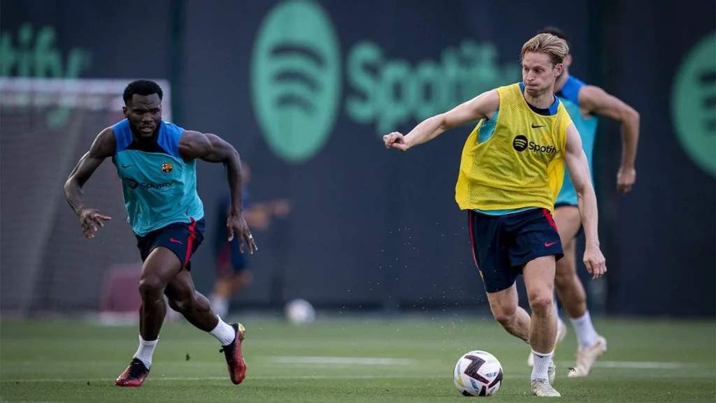 Los tres jugadores de los que debe deshacerse el Barcelona para fichar 50 El club culé tiene que actuar antes de que sea demasiado tarde