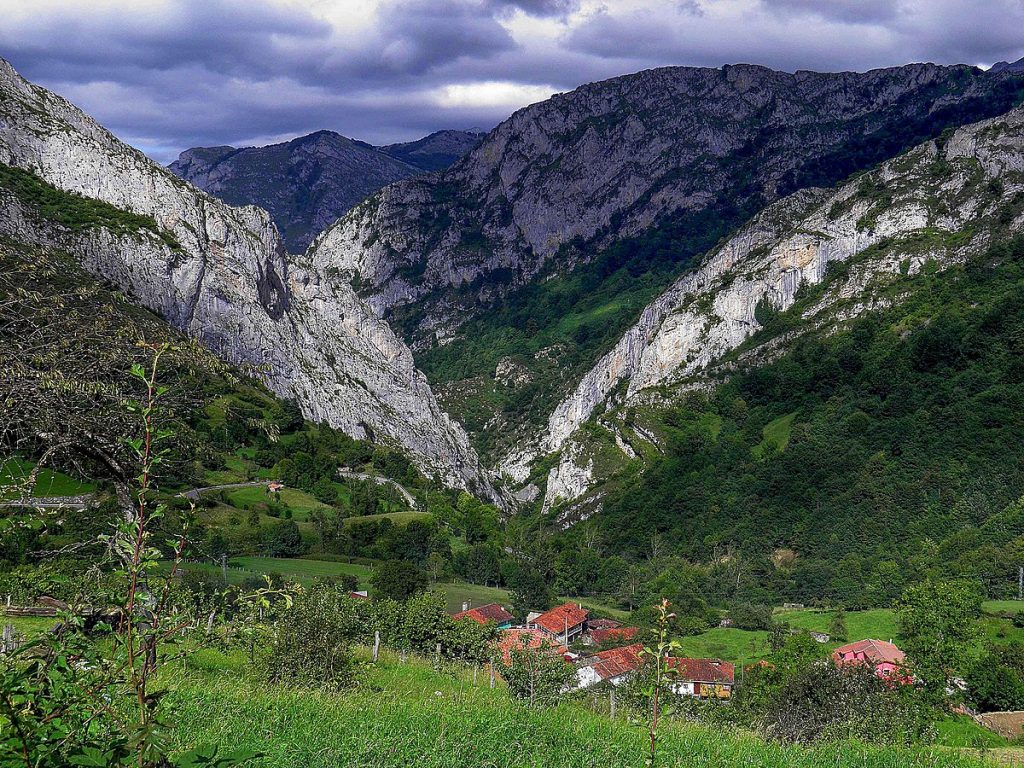 Ponga, Asturias