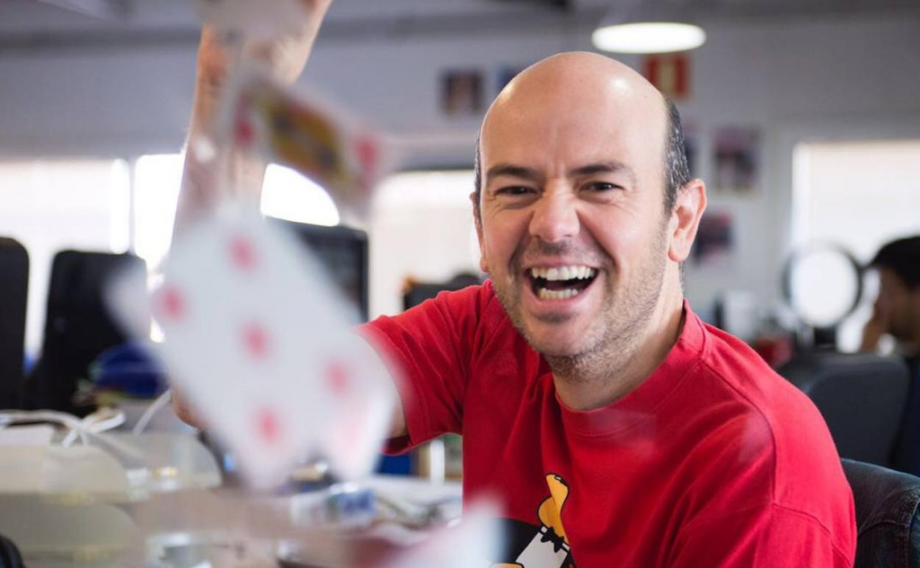 El Hormiguero: el excolaborador que cobra más de 4 M€ por trimestre 2 Jandro el hombre de negro