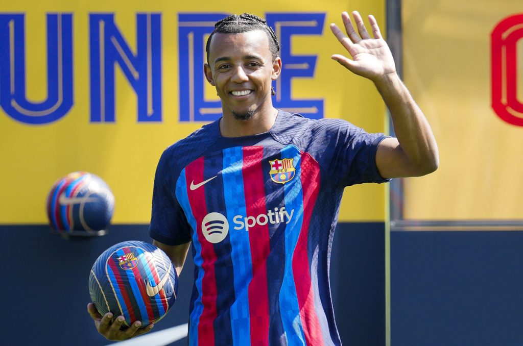El motivo por el que el Barcelona puede quedarse sin Koundé 90 La posible debacle de un jugador top como Koundé