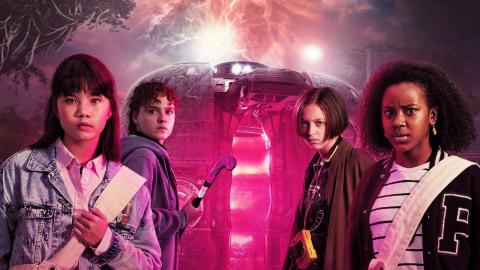 Paper Girls o Stranger Things: ¿qué serie es mejor?
