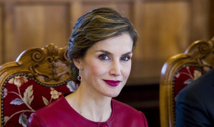 Síntomas y remedios de la enfermedad que tiene la Reina Letizia