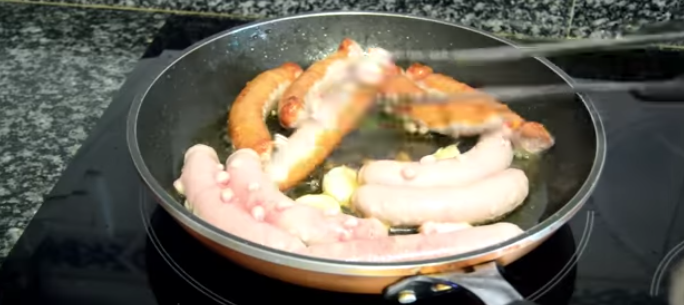 Salchichas al vino los trucos para cocinarlas en su punto