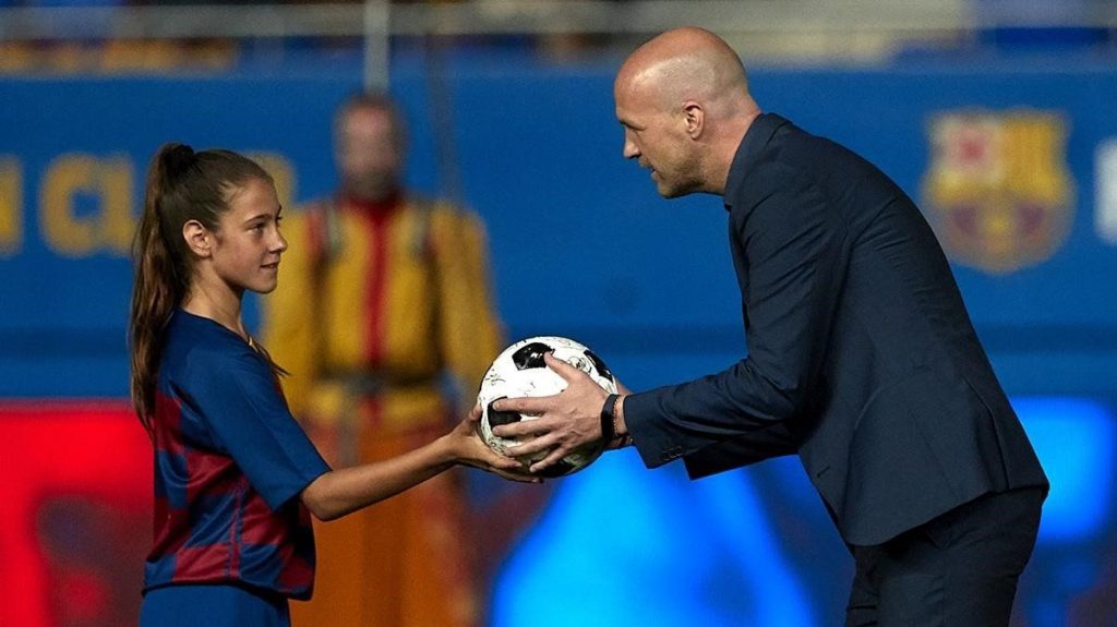 De futbolista a director: el nuevo trabajo de Jordi Cruyff en el Barcelona 38 Un catalán más que se queda en el club