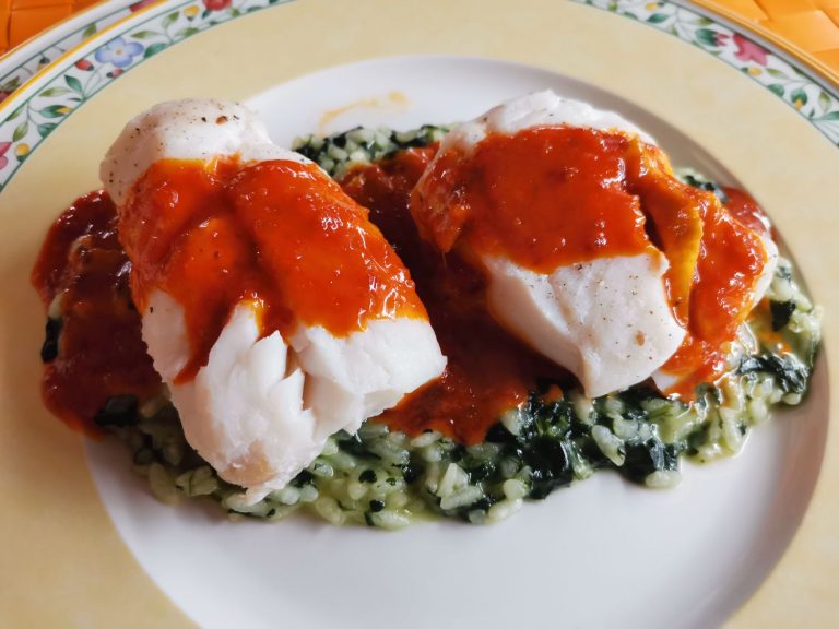 Arroz con bacalao y sobrasada: la receta que te hará olvidar la paella como siempre