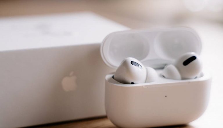 El truco para usar tus AirPods de iPhone en Android