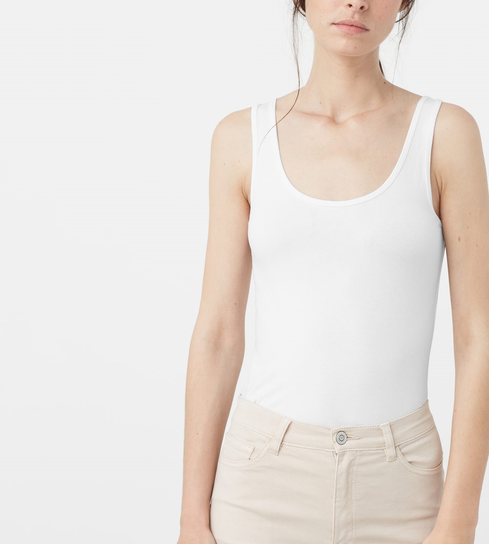 Prendas femeninas que nunca pasan de moda