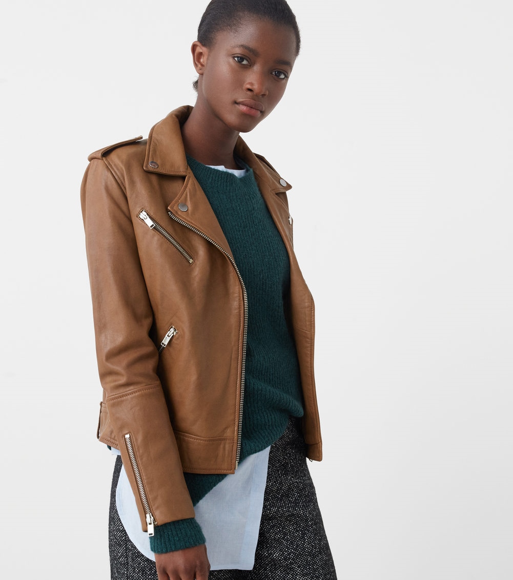 Prendas femeninas que nunca pasan de moda