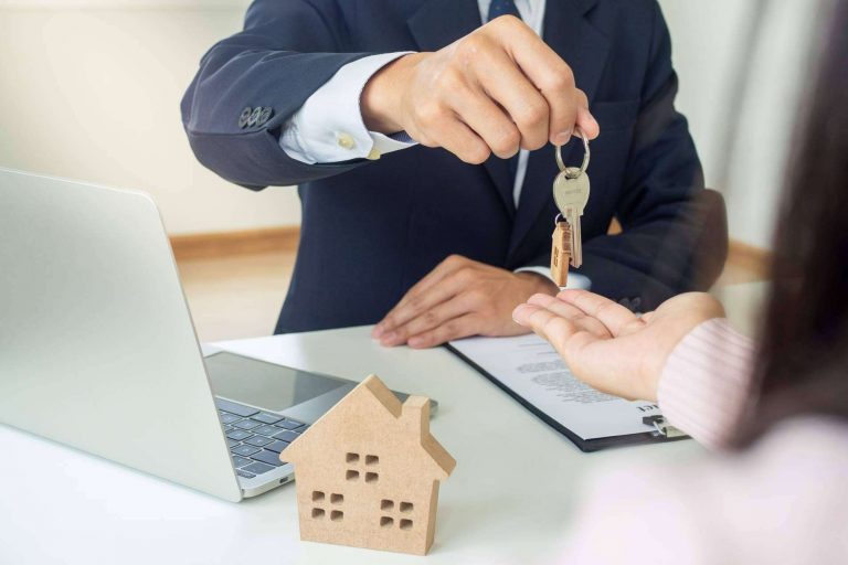Cómo vender de forma rápida y al contado una casa de la mano de La Casa Agency El Clot