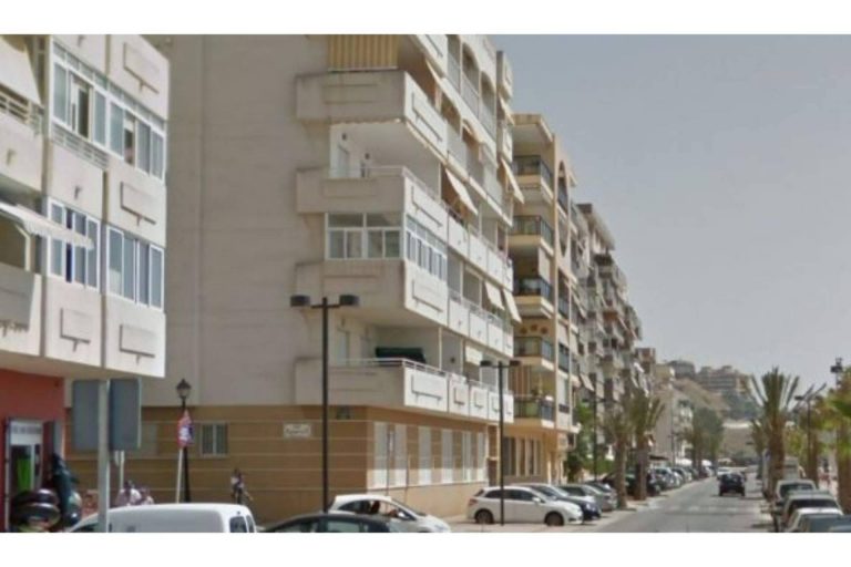 Cerca de 50 viviendas, garajes y terrenos de la provincia de Málaga publicados en Eactivos.com