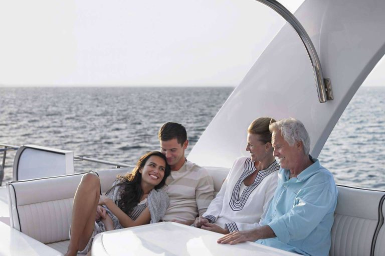 Nova Argonautica ofrece pedestales de asientos para optimizar las embarcaciones