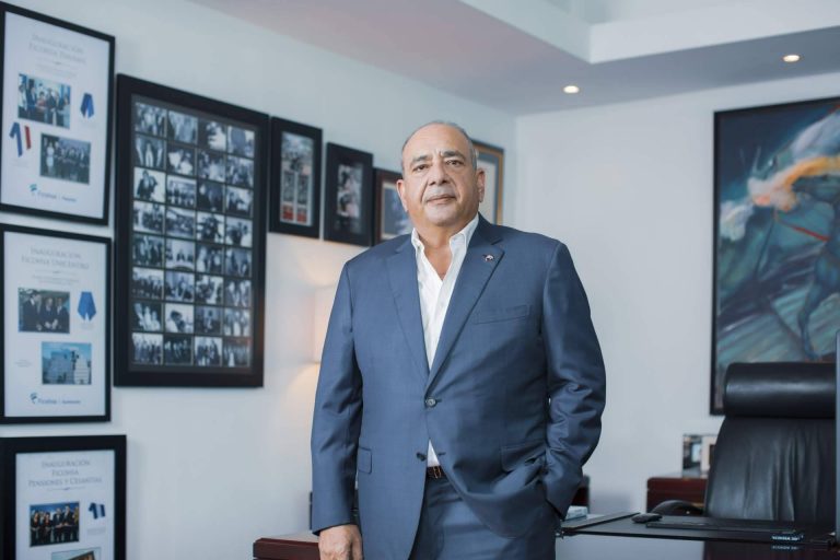 Una pieza clave en el éxito del Banco Ficohsa, Camilo Atala Faraj