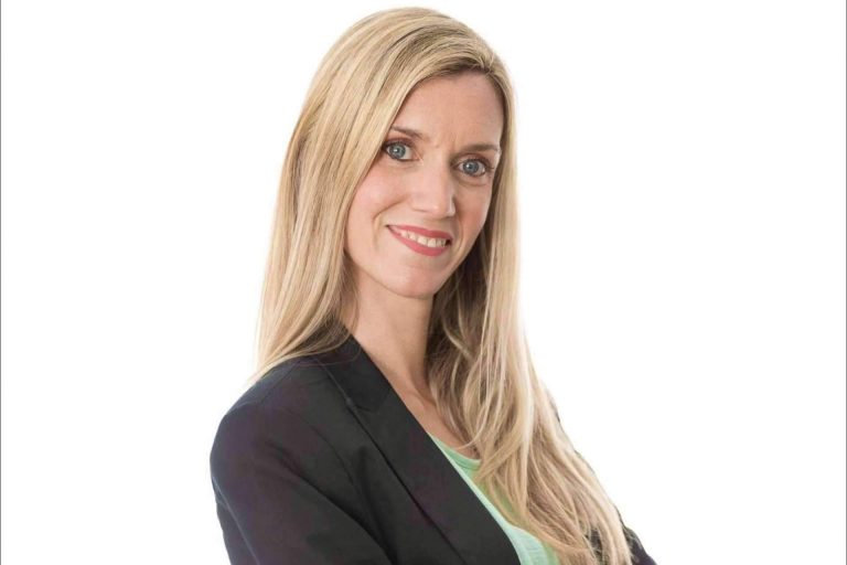 Publicidad y crisis o publicidad vs crisis, por Marketing & Schools