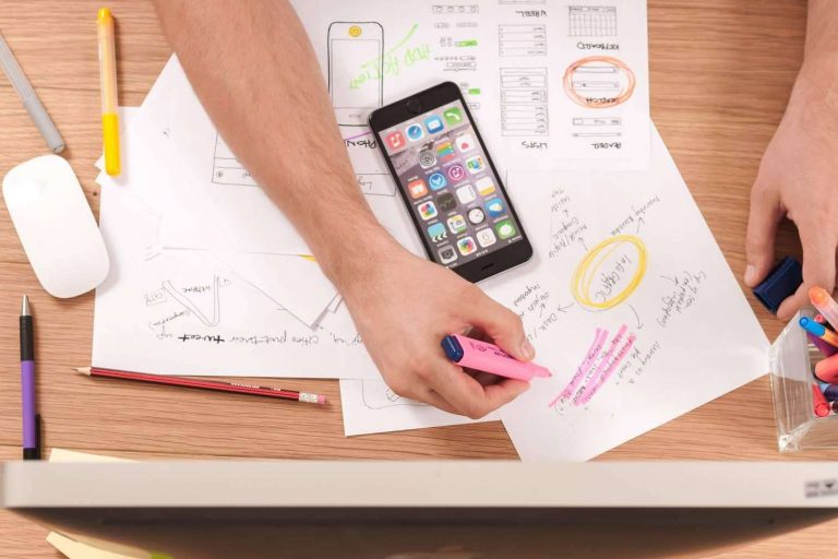 El Informático Personal ofrece servicios de desarrollo web y mantenimiento de hosting de dominio