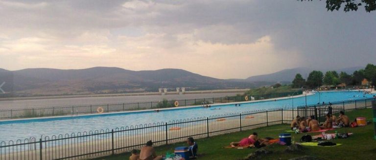 La piscina natural más grande de Madrid para combatir la ola de calor