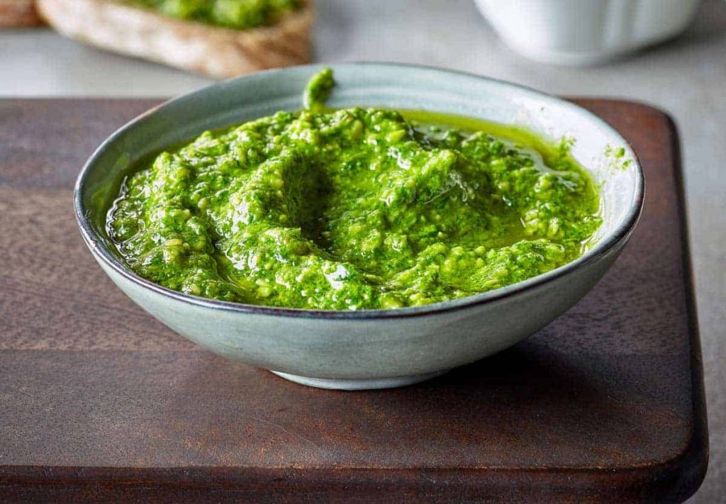 Pesto casero: así se hace para que te salga como de restaurante 58 Hora de machacar