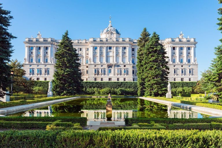 Los palacios más impresionantes de España que tienes que visitar