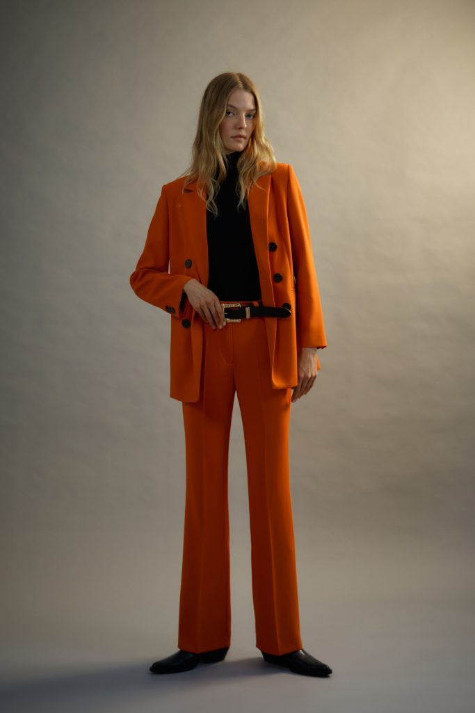 0010012401834313409 7