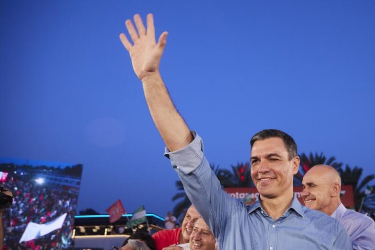 Pedro Sánchez arranca este sábado con un acto en Sevilla la campaña del PSOE para acercar 'El Gobierno de la Gente'