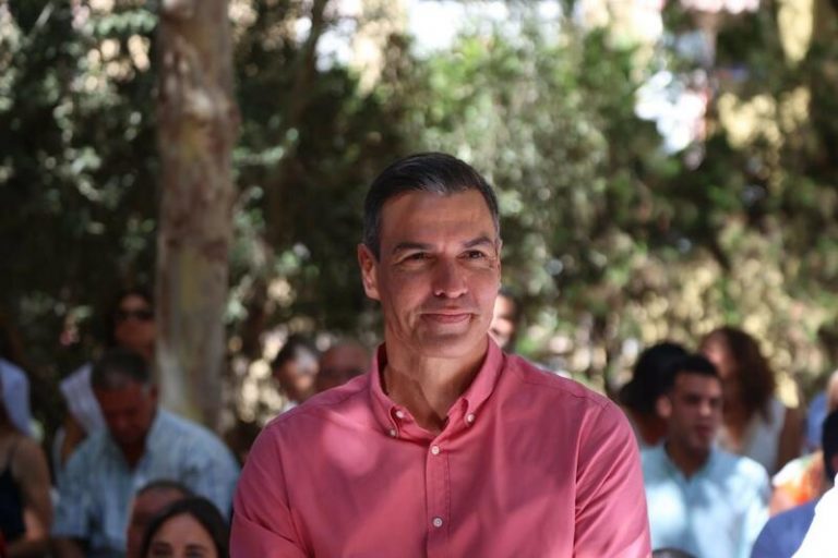 Sánchez acusa a las grandes empresas energéticas de 