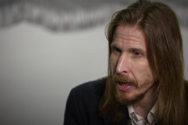 Podemos ve sensato el tope de precios de Díaz, pero defiende un nuevo impuesto a la distribución