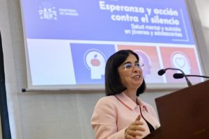 Darias anuncia que el 024 tendrá un servicio de chat para atender a los jóvenes con ideas suicidas
