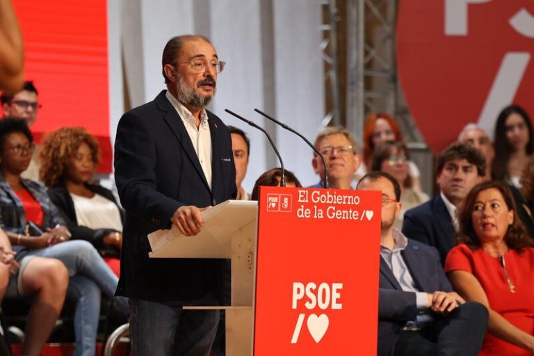 Lambán urge a 