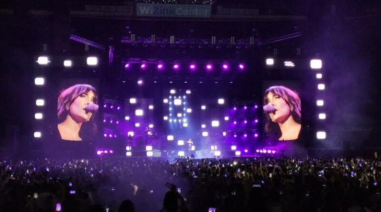 Aitana cautiva a más de 15.000 personas en Madrid en el final en España de su gira '11 Razones +'