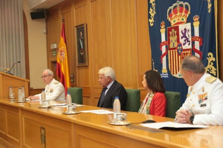Felipe González critica que algunos defiendan 