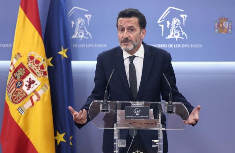 Cs saluda la deflactación anunciada por Puig y pregunta a Montero si su compañero 
