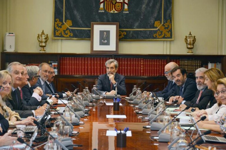 El CGPJ acaba sin acuerdo su segunda reunión para los nombramientos del TC y los negociadores se citan para el día 5