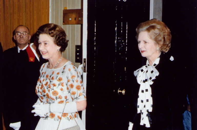La difícil relación entre la reina Isabel II y Margaret Thatcher