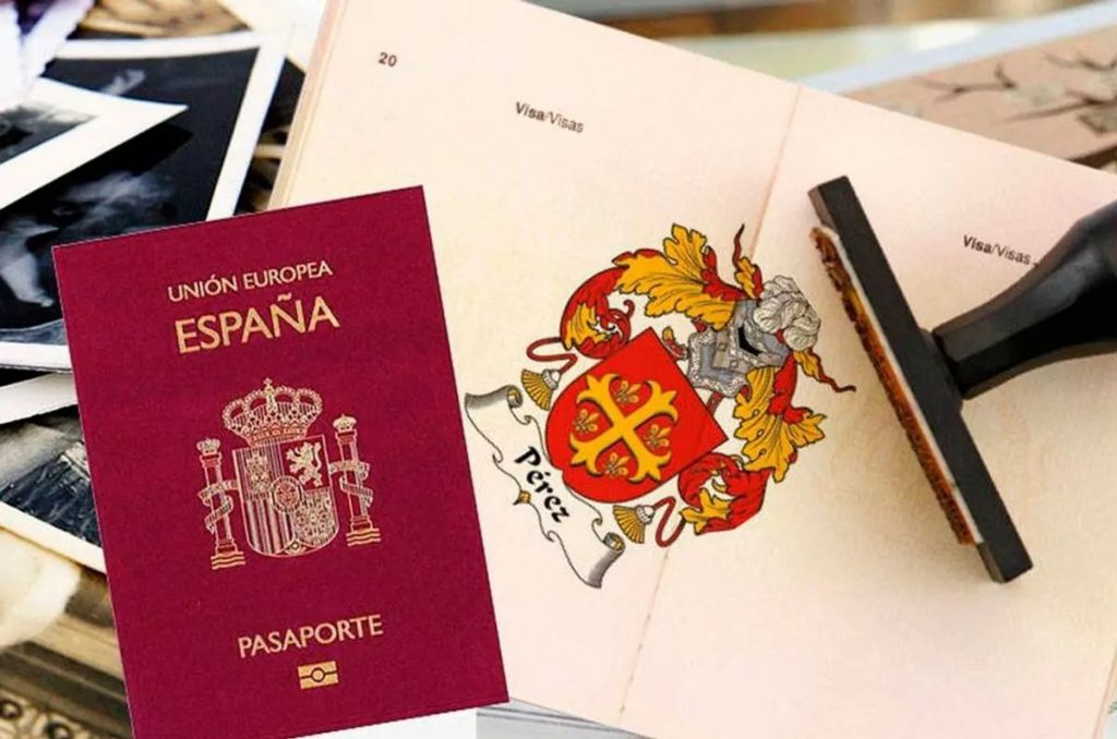 ¿Cómo se obtiene la nacionalidad por la ley de memoria histórica?