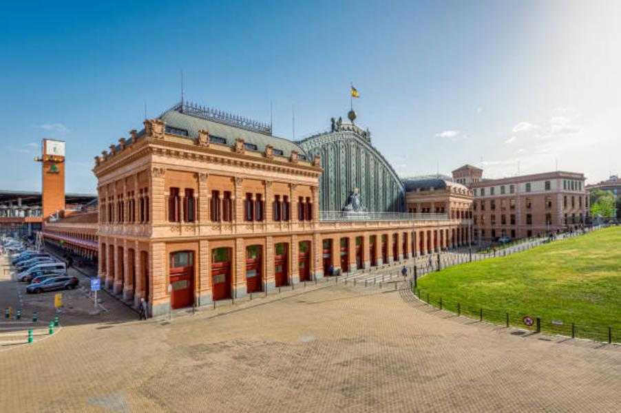 Estaciones de España más bonitas: Atocha de Madrid